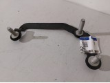 Outer Bracket, RH